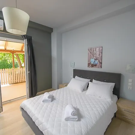 Prytanio Bed & Breakfast *