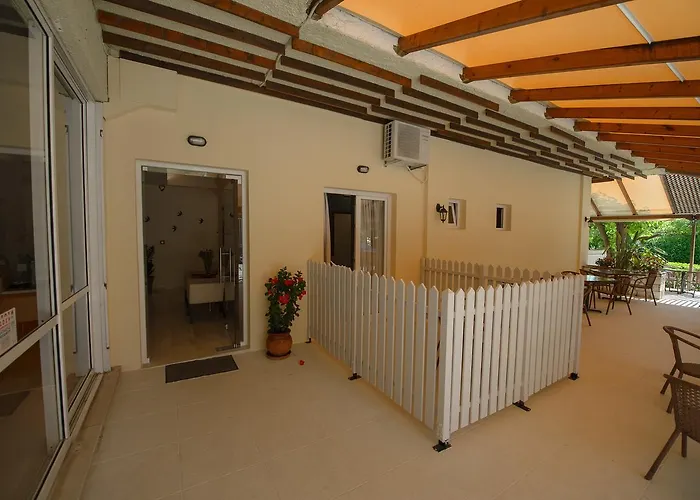 Prytanio Frühstückspension 3*